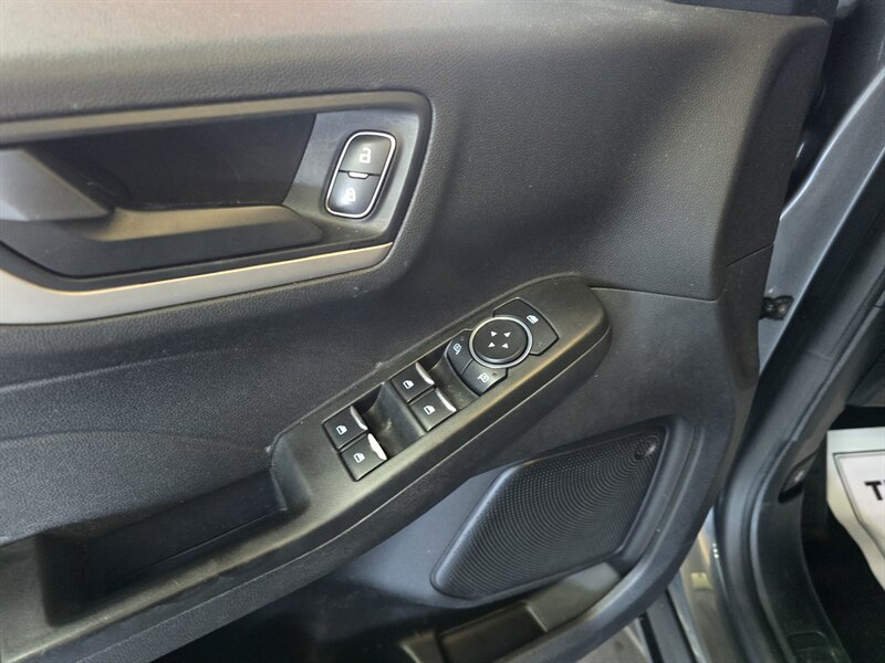 2022 Ford Escape SE 4DR SUV AWD - Photo 17 - Hamilton, OH 45015