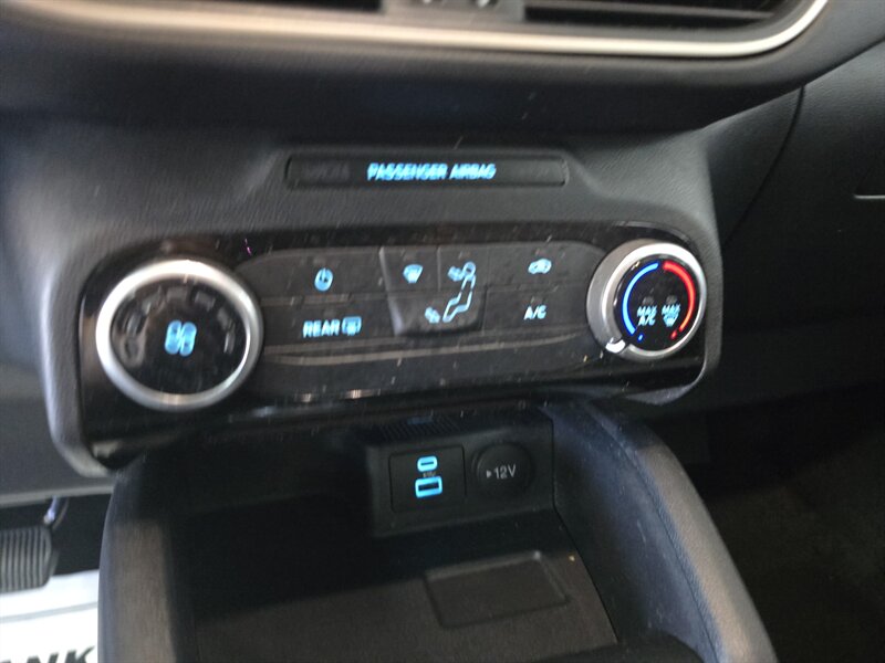 2022 Ford Escape SE 4DR SUV AWD - Photo 20 - Hamilton, OH 45015