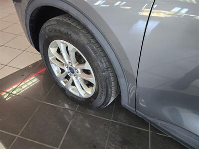 2022 Ford Escape SE 4DR SUV AWD - Photo 32 - Hamilton, OH 45015