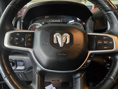 2020 RAM 1500 Big Horn 4DR CREW CAB 4X4 - Photo 23 - Hamilton, OH 45015