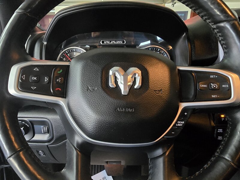 2020 RAM 1500 Big Horn 4DR CREW CAB 4X4 - Photo 23 - Hamilton, OH 45015