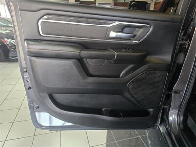 2020 RAM 1500 Big Horn 4DR CREW CAB 4X4 - Photo 10 - Hamilton, OH 45015