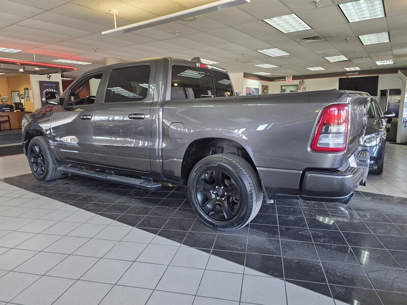 2020 RAM 1500 Big Horn 4DR CREW CAB 4X4 - Photo 8 - Hamilton, OH 45015