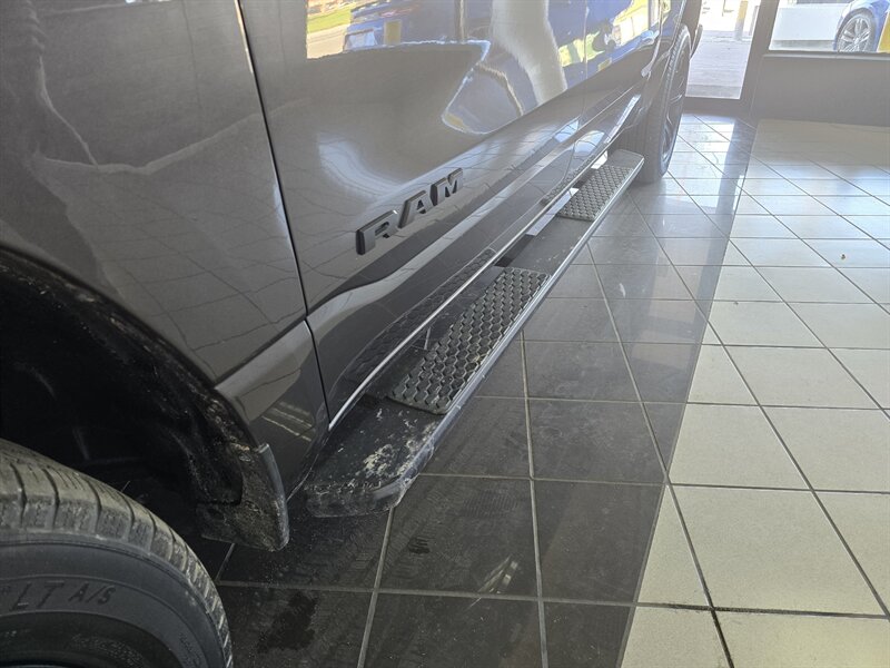 2020 RAM 1500 Big Horn 4DR CREW CAB 4X4 - Photo 35 - Hamilton, OH 45015