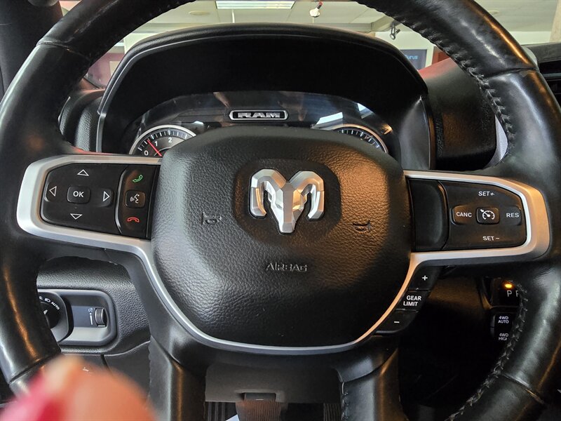 2020 RAM 1500 Big Horn 4DR CREW CAB 4X4 - Photo 24 - Hamilton, OH 45015