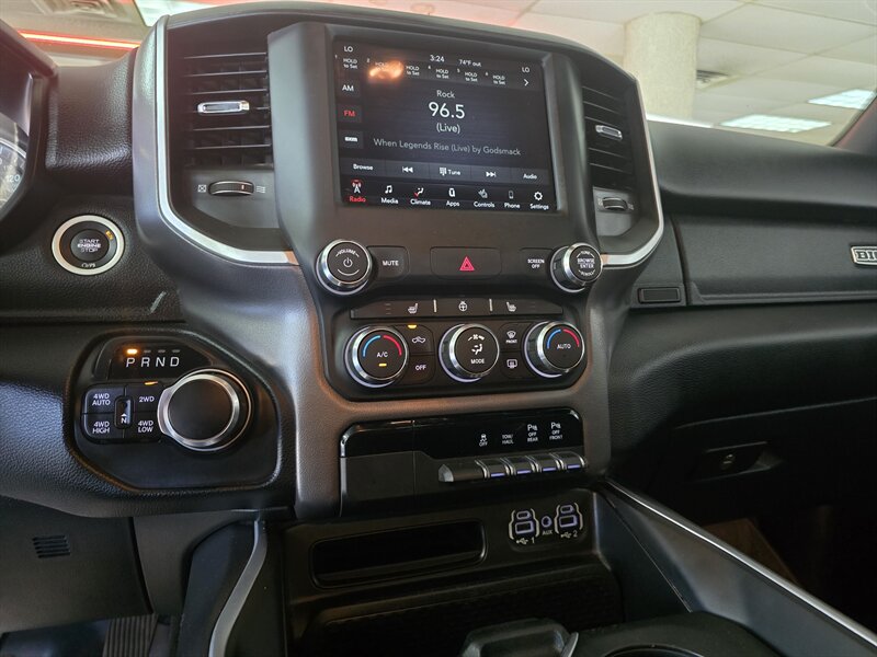 2020 RAM 1500 Big Horn 4DR CREW CAB 4X4 - Photo 28 - Hamilton, OH 45015