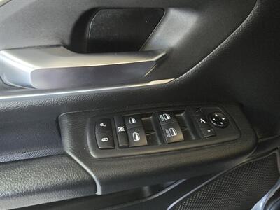 2020 RAM 1500 Big Horn 4DR CREW CAB 4X4 - Photo 34 - Hamilton, OH 45015