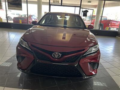 2018 Toyota Camry SE 4DR SEDAN   - Photo 8 - Hamilton, OH 45015