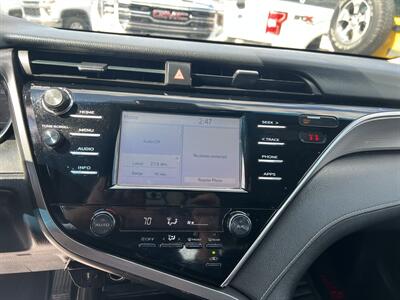 2018 Toyota Camry SE 4DR SEDAN   - Photo 17 - Hamilton, OH 45015