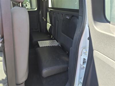 2011 RAM Dakota Big Horn EXTENDED CAB REFREGERATOR TRUCK   - Photo 9 - Hamilton, OH 45015