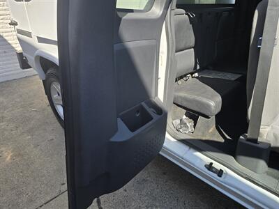 2011 RAM Dakota Big Horn EXTENDED CAB REFREGERATOR TRUCK   - Photo 13 - Hamilton, OH 45015