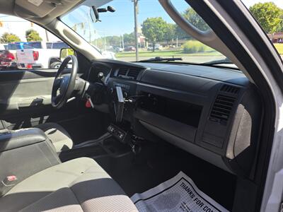 2011 RAM Dakota Big Horn EXTENDED CAB REFREGERATOR TRUCK   - Photo 11 - Hamilton, OH 45015