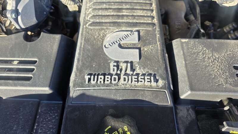 2024 RAM 3500 Big Horn 4DR CREW CAB 4X4/DIESEL - Photo 32 - Hamilton, OH 45015