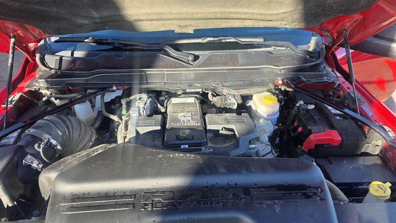 2024 RAM 3500 Big Horn 4DR CREW CAB 4X4/DIESEL - Photo 31 - Hamilton, OH 45015
