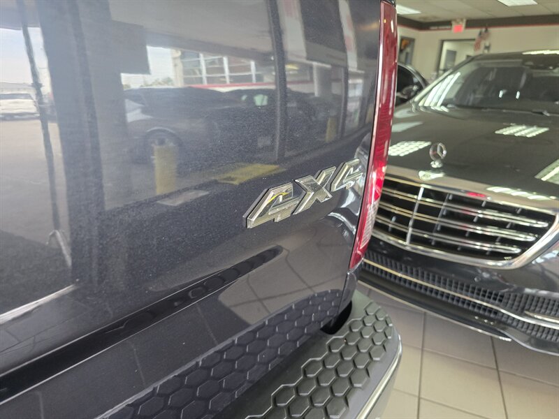 2017 RAM 1500 Big Horn 4DR CREW CAB 4X4 - Photo 38 - Hamilton, OH 45015