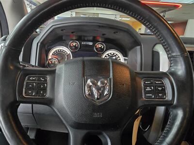 2017 RAM 1500 Big Horn 4DR CREW CAB 4X4 - Photo 24 - Hamilton, OH 45015