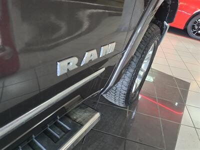 2019 RAM 1500 Laramie 4DR CREW CAB 4X4/V8   - Photo 44 - Hamilton, OH 45015