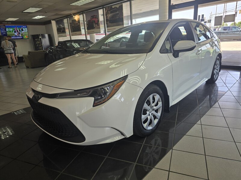2022 Toyota Corolla LE 4DR SEDAN   - Photo 1 - Hamilton, OH 45015