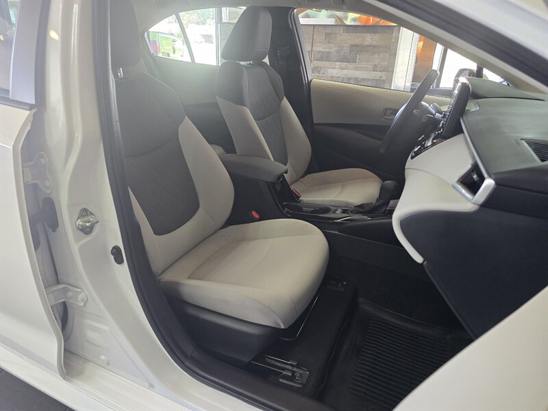 2022 Toyota Corolla LE 4DR SEDAN - Photo 14 - Hamilton, OH 45015