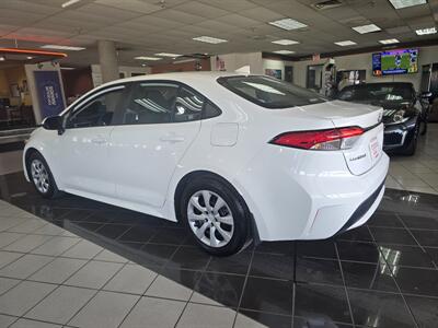 2022 Toyota Corolla LE 4DR SEDAN - Photo 6 - Hamilton, OH 45015