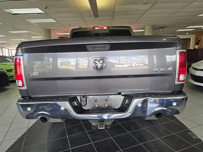 2015 RAM 1500 Laramie CREW CAB 4X4   - Photo 5 - Hamilton, OH 45015