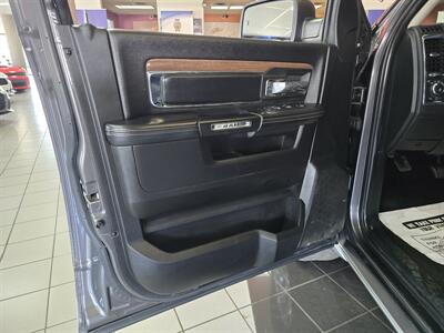 2015 RAM 1500 Laramie CREW CAB 4X4   - Photo 7 - Hamilton, OH 45015