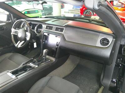 2014 Ford Mustang V6   - Photo 20 - Hamilton, OH 45015