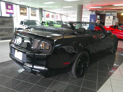 2014 Ford Mustang V6   - Photo 6 - Hamilton, OH 45015