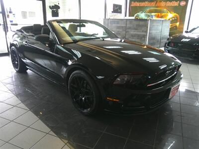 2014 Ford Mustang V6   - Photo 4 - Hamilton, OH 45015