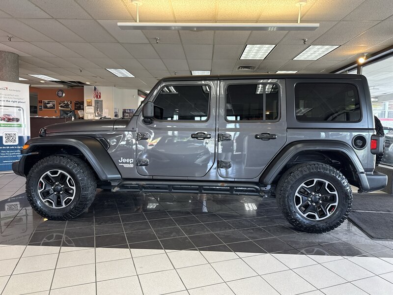 2020 Jeep Wrangler Sport S - Photo 2 - Hamilton, OH 45015