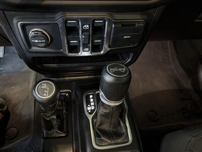 2020 Jeep Wrangler Sport S - Photo 17 - Hamilton, OH 45015