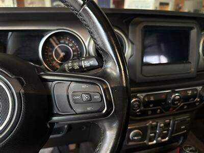 2020 Jeep Wrangler Sport S - Photo 14 - Hamilton, OH 45015