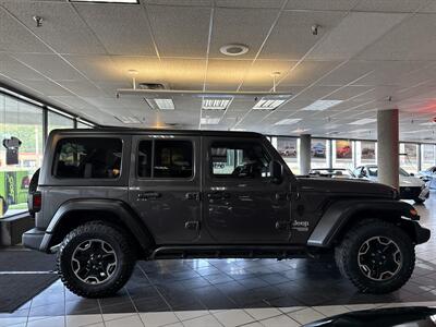 2020 Jeep Wrangler Sport S - Photo 6 - Hamilton, OH 45015