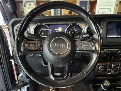 2020 Jeep Wrangler Sport S - Photo 12 - Hamilton, OH 45015