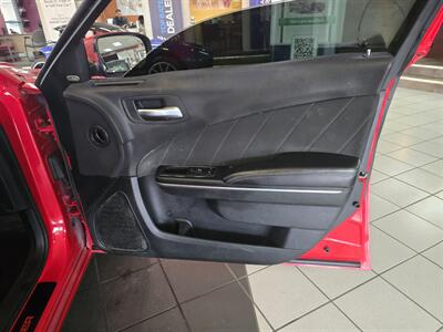 2018 Dodge Charger R/T 4DR SEDAN - Photo 13 - Hamilton, OH 45015