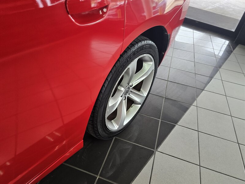 2018 Dodge Charger R/T 4DR SEDAN - Photo 33 - Hamilton, OH 45015