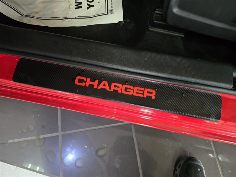 2018 Dodge Charger R/T 4DR SEDAN - Photo 20 - Hamilton, OH 45015