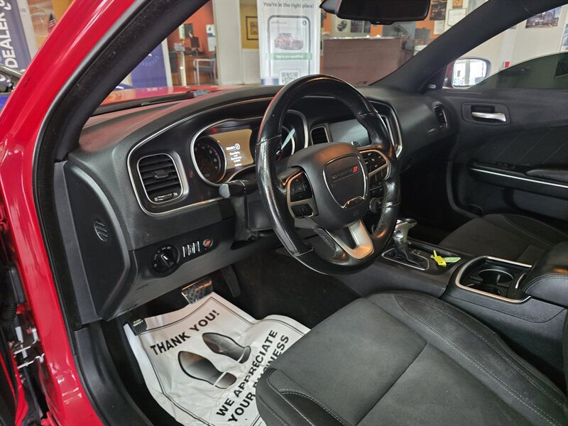 2018 Dodge Charger R/T 4DR SEDAN - Photo 8 - Hamilton, OH 45015