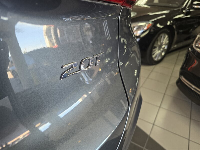 2019 Hyundai SANTA FE Ultimate 2.0T - Photo 35 - Hamilton, OH 45015