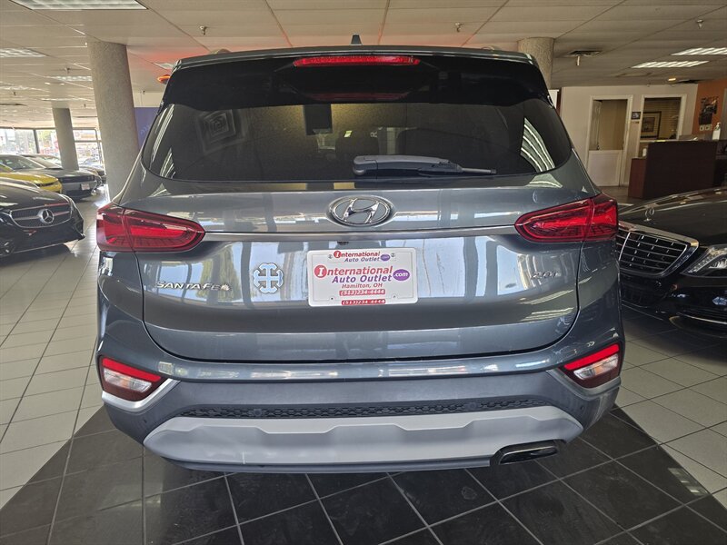 2019 Hyundai SANTA FE Ultimate 2.0T - Photo 5 - Hamilton, OH 45015