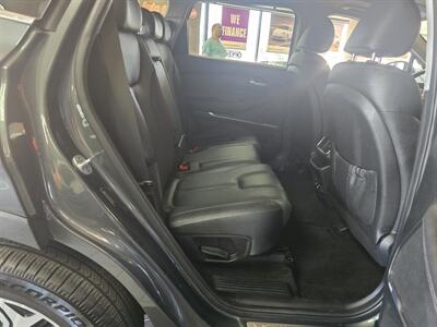 2019 Hyundai SANTA FE Ultimate 2.0T - Photo 19 - Hamilton, OH 45015