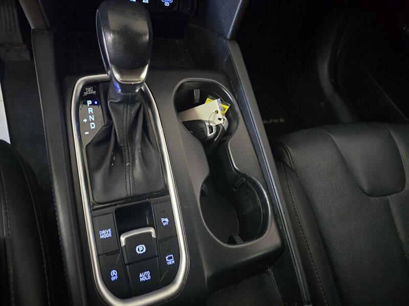 2019 Hyundai SANTA FE Ultimate 2.0T - Photo 25 - Hamilton, OH 45015