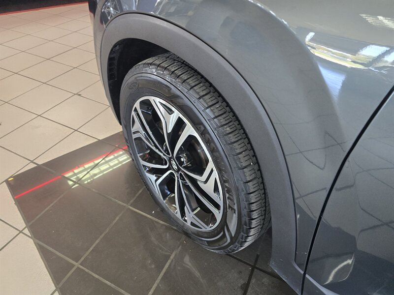 2019 Hyundai SANTA FE Ultimate 2.0T - Photo 37 - Hamilton, OH 45015