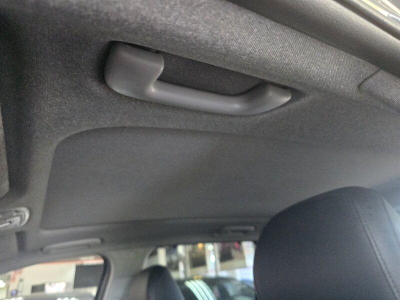 2019 Hyundai SANTA FE Ultimate 2.0T - Photo 33 - Hamilton, OH 45015