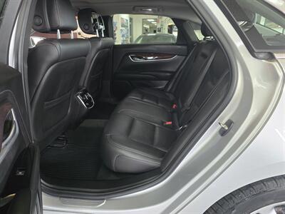 2013 Cadillac XTS Luxury Collection 4DR SEDAN AWD - Photo 10 - Hamilton, OH 45015