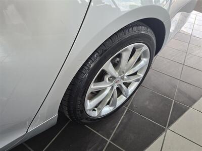 2013 Cadillac XTS Luxury Collection 4DR SEDAN AWD - Photo 23 - Hamilton, OH 45015