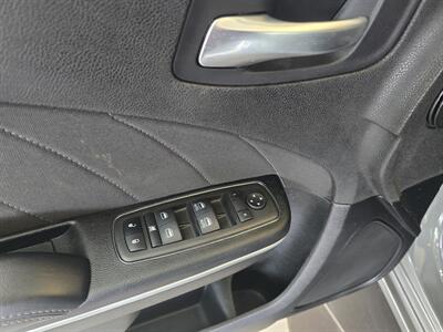 2023 Dodge Charger SXT 4DR SEDAN   - Photo 17 - Hamilton, OH 45015