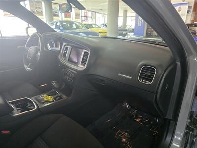 2023 Dodge Charger SXT 4DR SEDAN   - Photo 13 - Hamilton, OH 45015