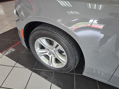 2023 Dodge Charger SXT 4DR SEDAN   - Photo 28 - Hamilton, OH 45015