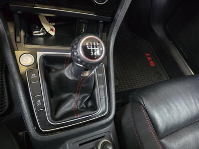 2015 Volkswagen Golf GTI Autobahn 4DR HATCHBACK/MANUAL   - Photo 19 - Hamilton, OH 45015